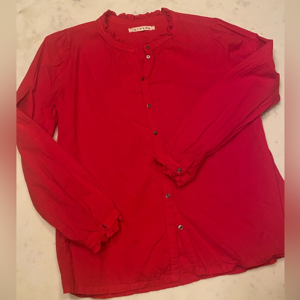 Cotton, light, ruffled top